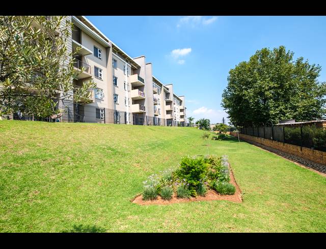 2 BEDROOM APARTMENT FOR SALE IN NORTHGATE